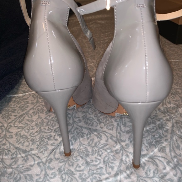 Nwot Schutz Grey Suede Ankle Strap Thaynara Pumps - Picture 8 of 8